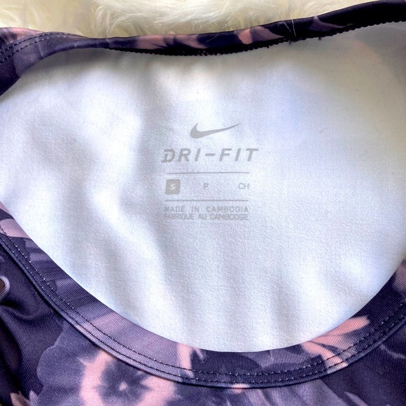 NIKE CROP TOP(Small) - Picture 3 of 3